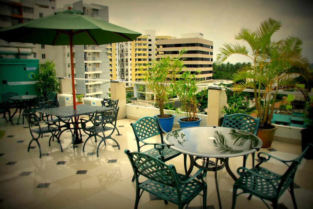 Hotel Highnest Singapperumalkovil Rum bild